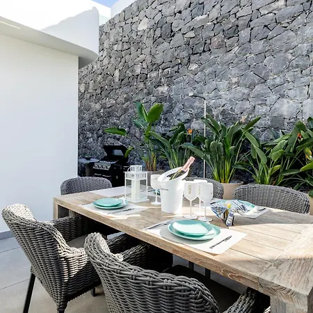 Eva - Amazing Heated Pool, Chill Out And Bbq